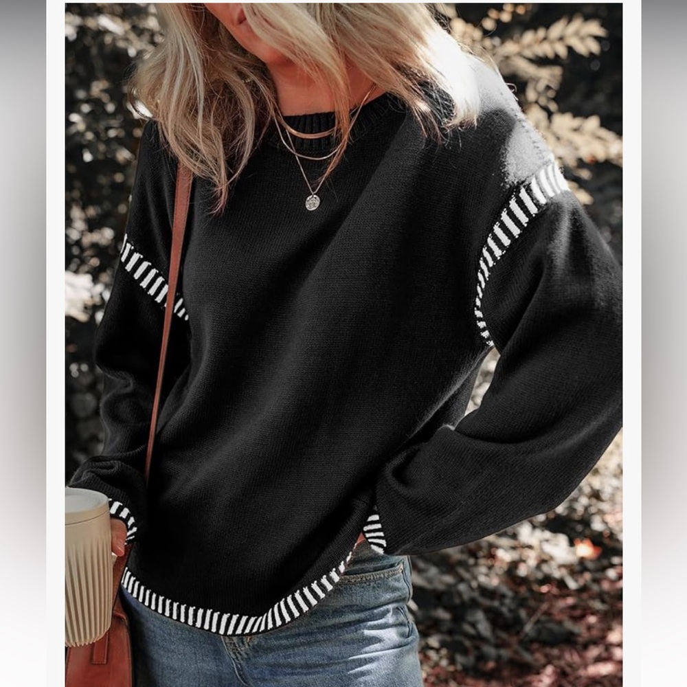 Black and White Women's Crew Neck Sweater Sz 2X - Picture 3 of 8